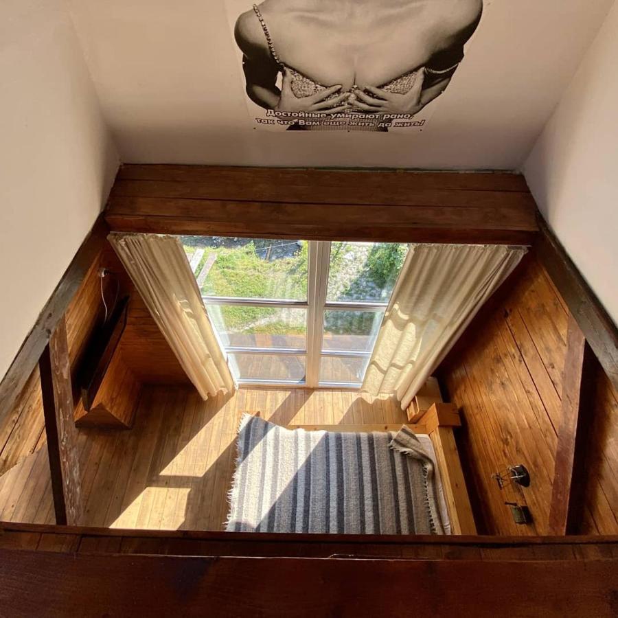 Salo I Mandry Apartment Rakhiv Dış mekan fotoğraf